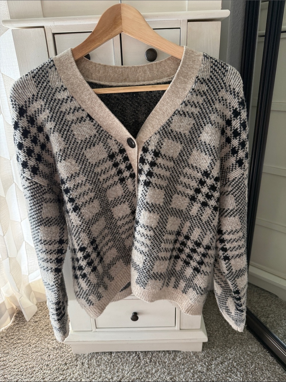 Rails Beige and Black Patterned V-Neck Cardigan